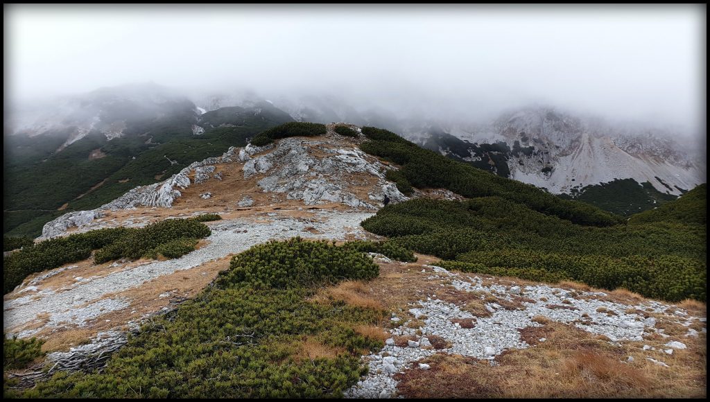 Pohled z vrcholu směrem k Seehütte